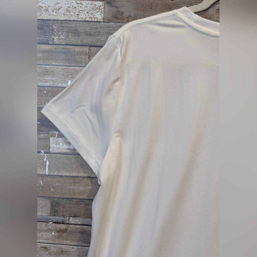 New White Vintage Graphic Tee - Picture 10 of 15